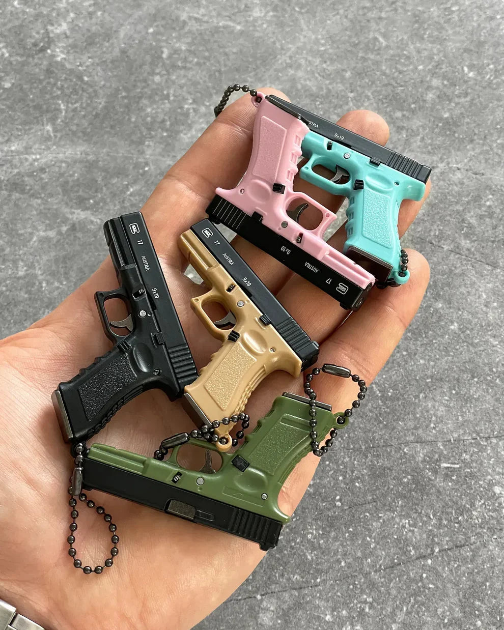 Chamber08™ Glock 17 Detachable Keychain