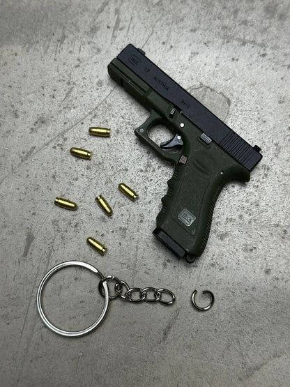 Chamber08™ Glock 17 Ejection Detachable Keychain