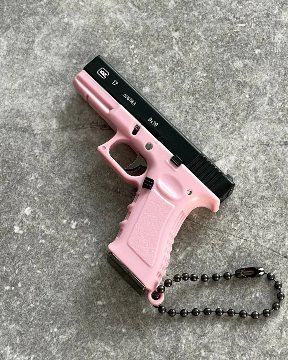 Chamber08™ Glock 17 Detachable Keychain
