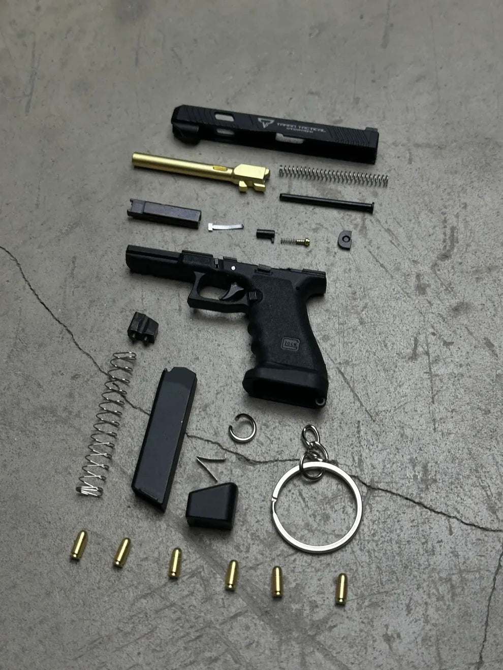 Chamber08™ Glock 34 Ejection Detachable Keychain