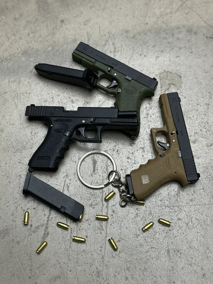 Chamber08™ Glock 17 Ejection Detachable Keychain